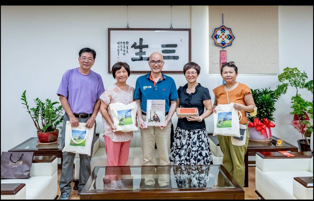 愛的傳承永不止息　校友編纂紀念專集追思洪文珍教授