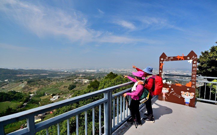 暑期森呼吸！　中市觀旅局邀民眾親近山林悠遊登山步道