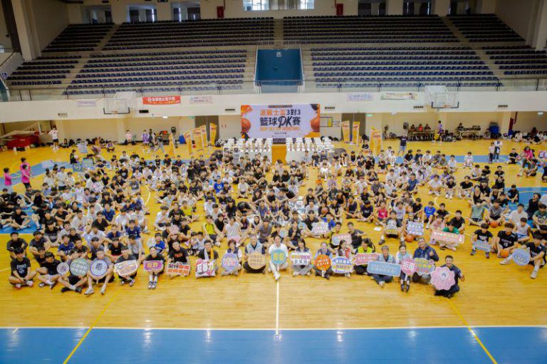 竹市波麗士盃3對3籃球賽登場 邱臣遠代理市長與職籃球星宣導反毒識詐 竹市波麗士盃3對3籃球賽登場 邱臣遠代理市長與職籃球星宣導反毒識詐