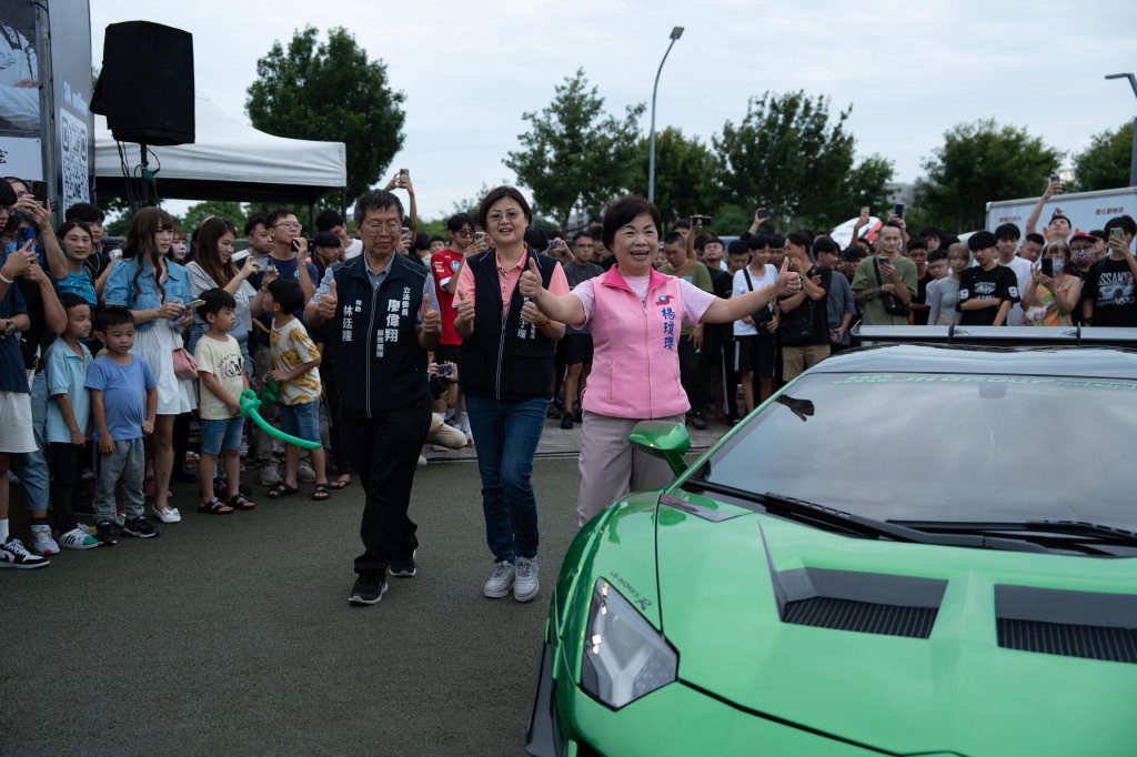 超跑、籃球、藝文一次滿足！《賽車籃球X文藝嘉年華》熱力登場 台中中央球場嗨翻