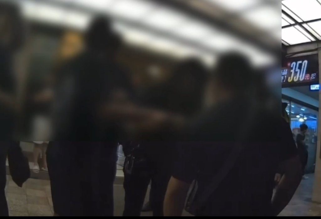 影/債務糾紛怒持空氣槍射KTV 桃園警3小時內破案逮3嫌 影/債務糾紛怒持空氣槍射KTV 桃園警3小時內破案逮3嫌