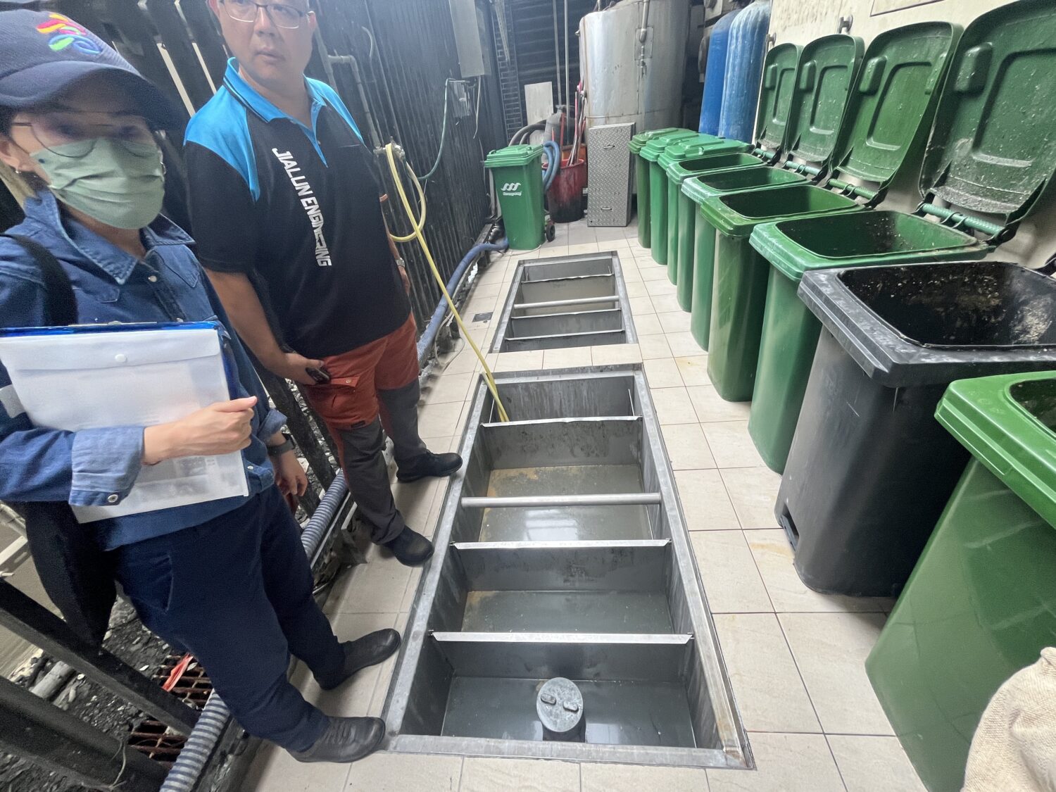 高雄水利局聯合稽查餐飲業 防堵污水下水道阻塞問題