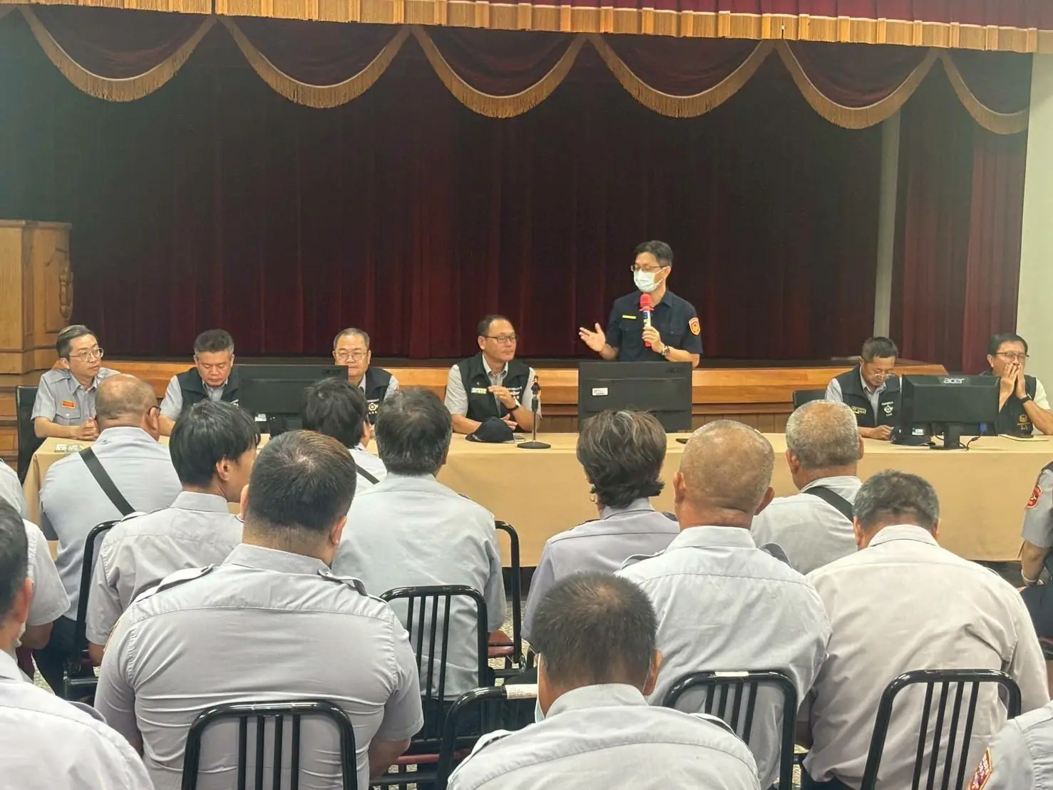 東港民防強化執勤技能、精進災害防救,提昇執勤更專業 東港民防強化執勤技能、精進災害防救,提昇執勤更專業