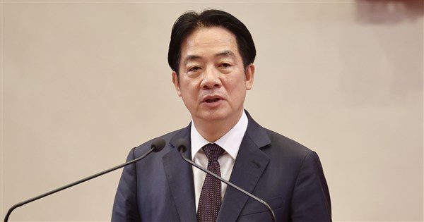 府:考量風災與關稅 總統近期暫無海外訪問安排 府:考量風災與關稅 總統近期暫無海外訪問安排