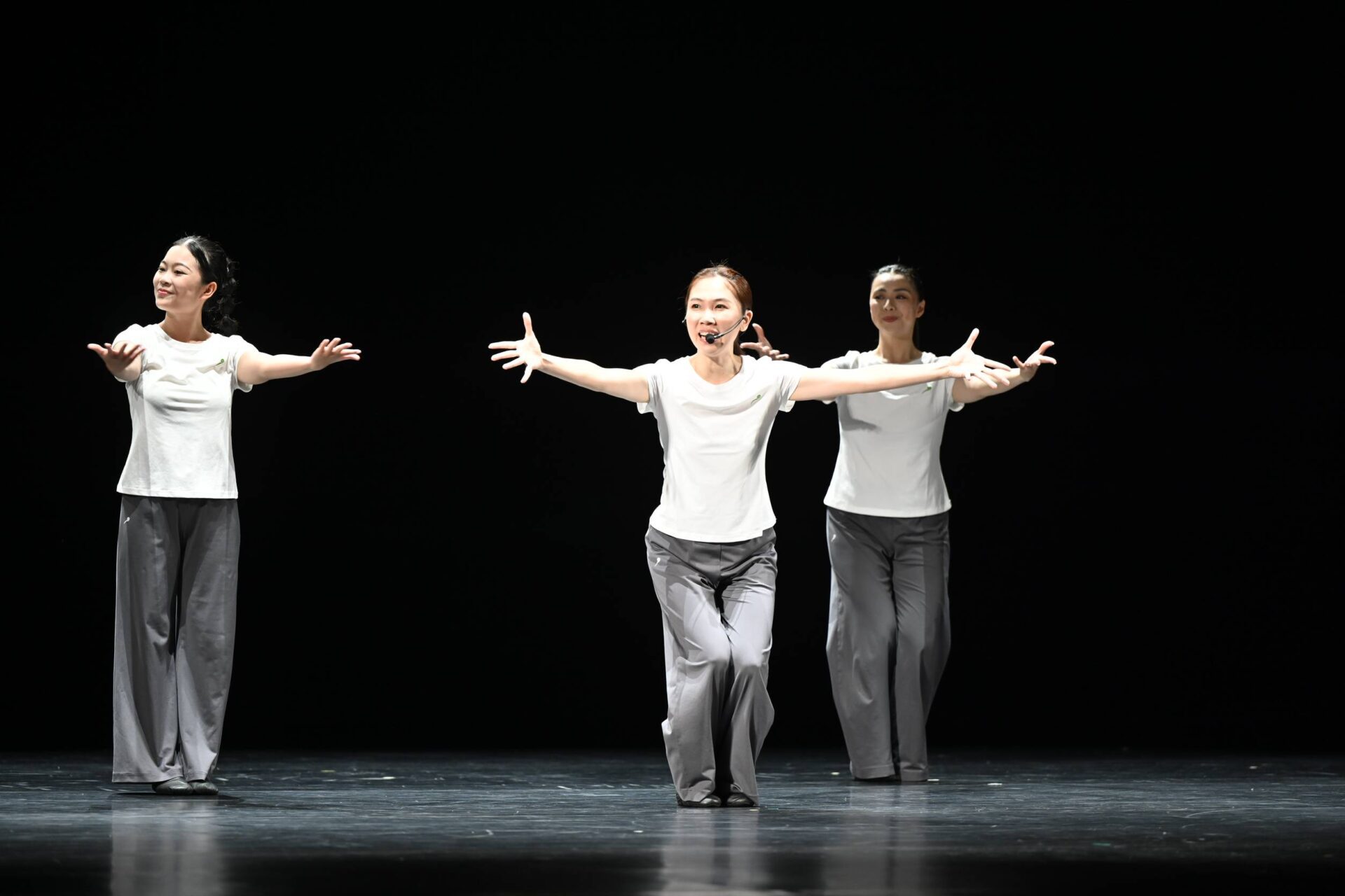 雲門舞集《毛月亮》  花蓮美崙田徑場震撼登場