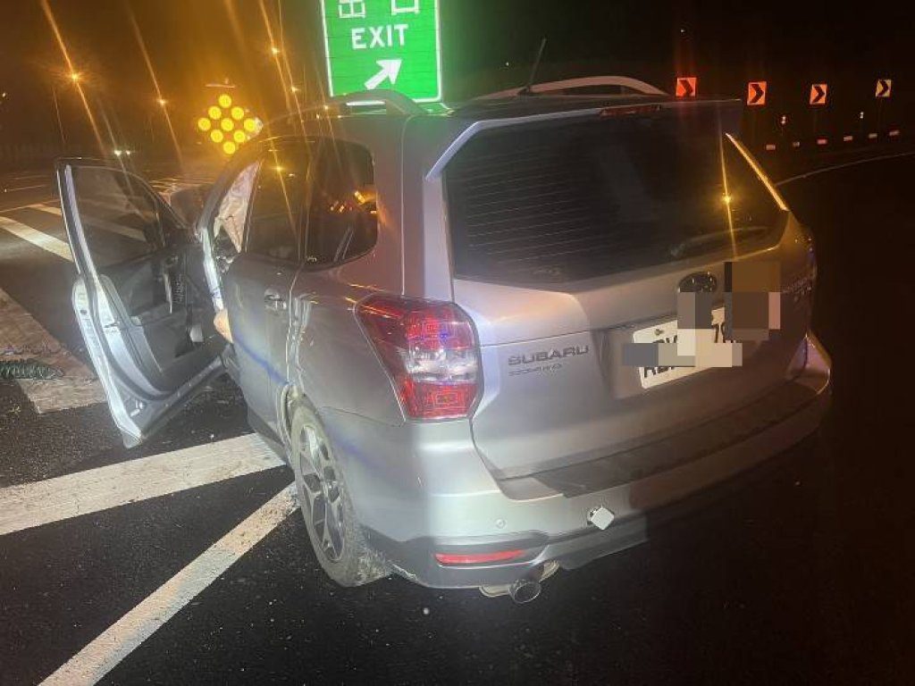 國道1號三義交流道驚傳死亡車禍　57歲男駕休旅車自撞身亡