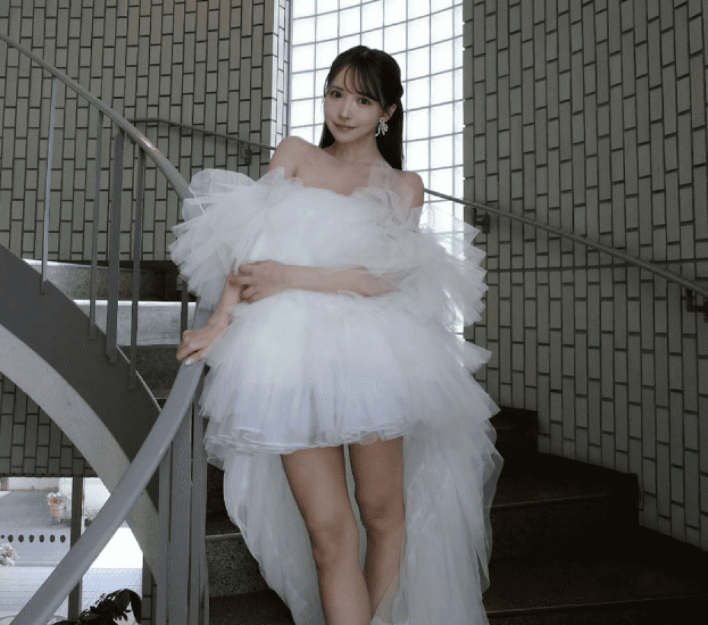 三上悠亞穿婚紗遭新娘嫌噁心!本人回應、月島櫻聲援 三上悠亞穿婚紗遭新娘嫌噁心!本人回應、月島櫻聲援