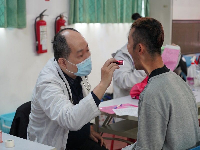 屏縣衛生局鼓勵民眾 父親節帶爸爸做癌症篩檢