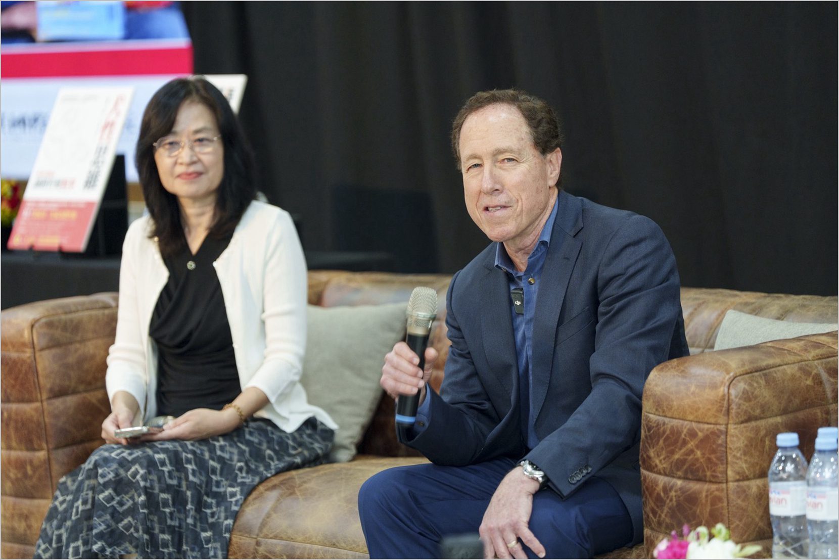國際銷售教練布萊爾．辛格來台發表雙新書