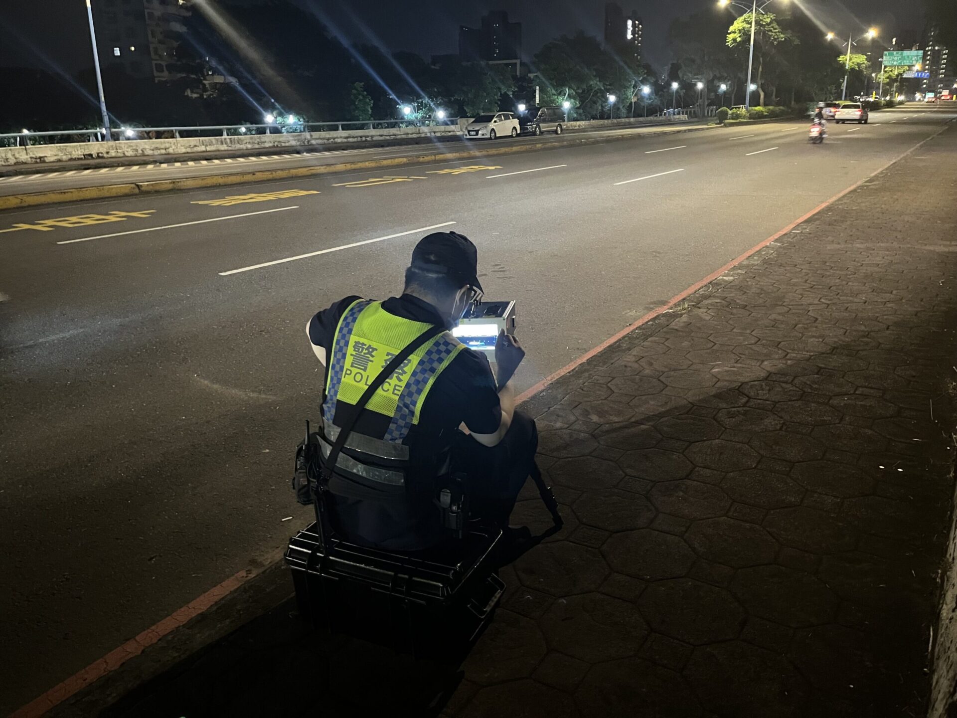 危險駕駛可檢舉!逼車煞停最重罰9萬、吊銷駕照還恐判刑 危險駕駛可檢舉!逼車煞停最重罰9萬、吊銷駕照還恐判刑