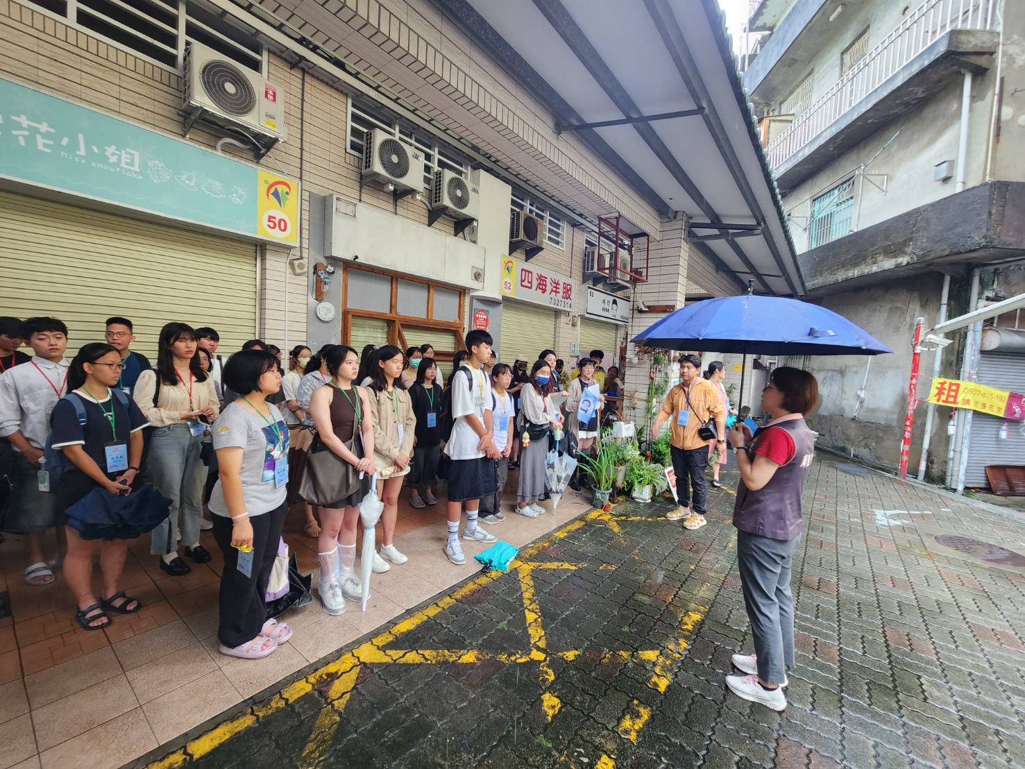 「2025屏東國際走讀日系列活動-小小職人秀」 培訓日周佳琪市長前往鼓勵 「2025屏東國際走讀日系列活動-小小職人秀」 培訓日周佳琪市長前往鼓勵