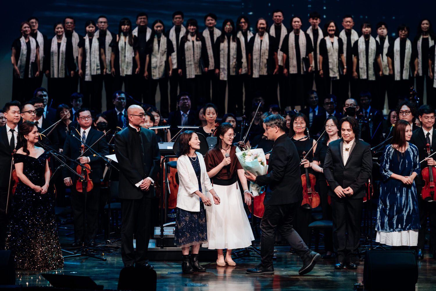 「海的詩歌」音樂會溫暖落幕 齊聲追憶曾貴海醫師 重現「南台灣綠色教父」的生命足跡 「海的詩歌」音樂會溫暖落幕 齊聲追憶曾貴海醫師 重現「南台灣綠色教父」的生命足跡