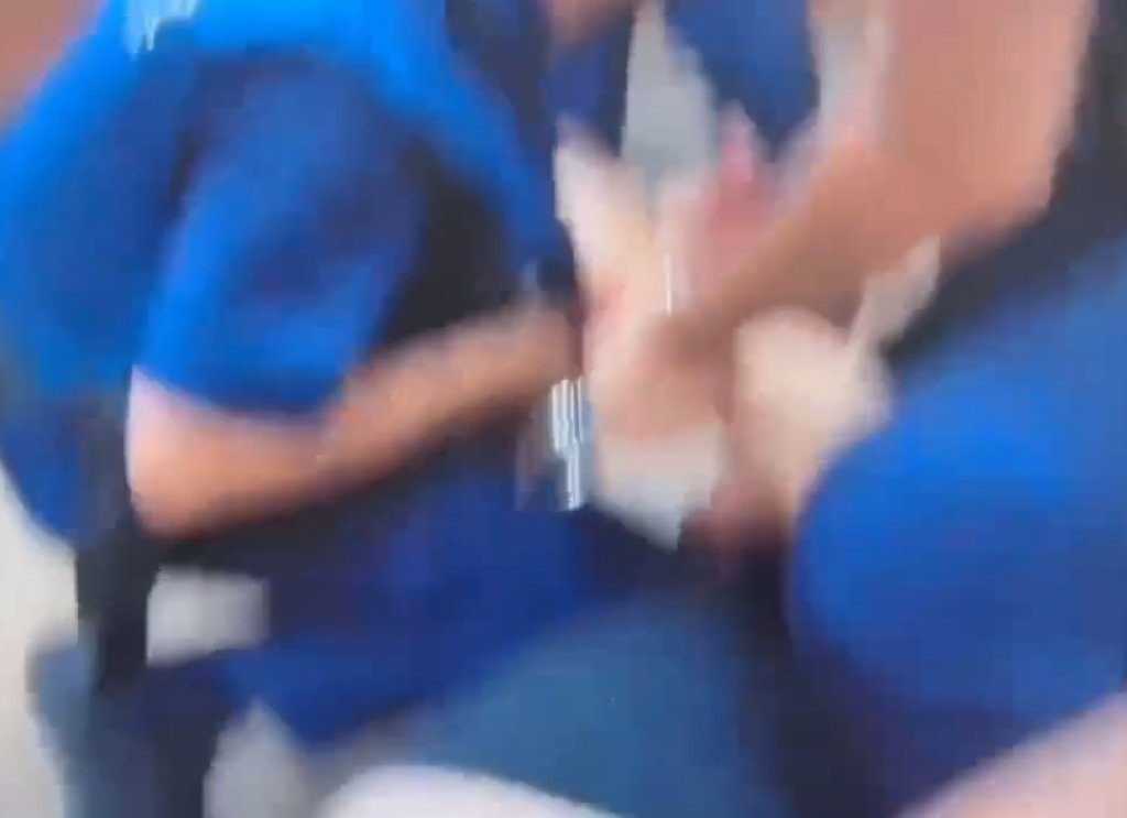 北投裕民六路酒後糾紛 兄弟互毆+妨害公務雙案送辦 北投裕民六路酒後糾紛 兄弟互毆+妨害公務雙案送辦