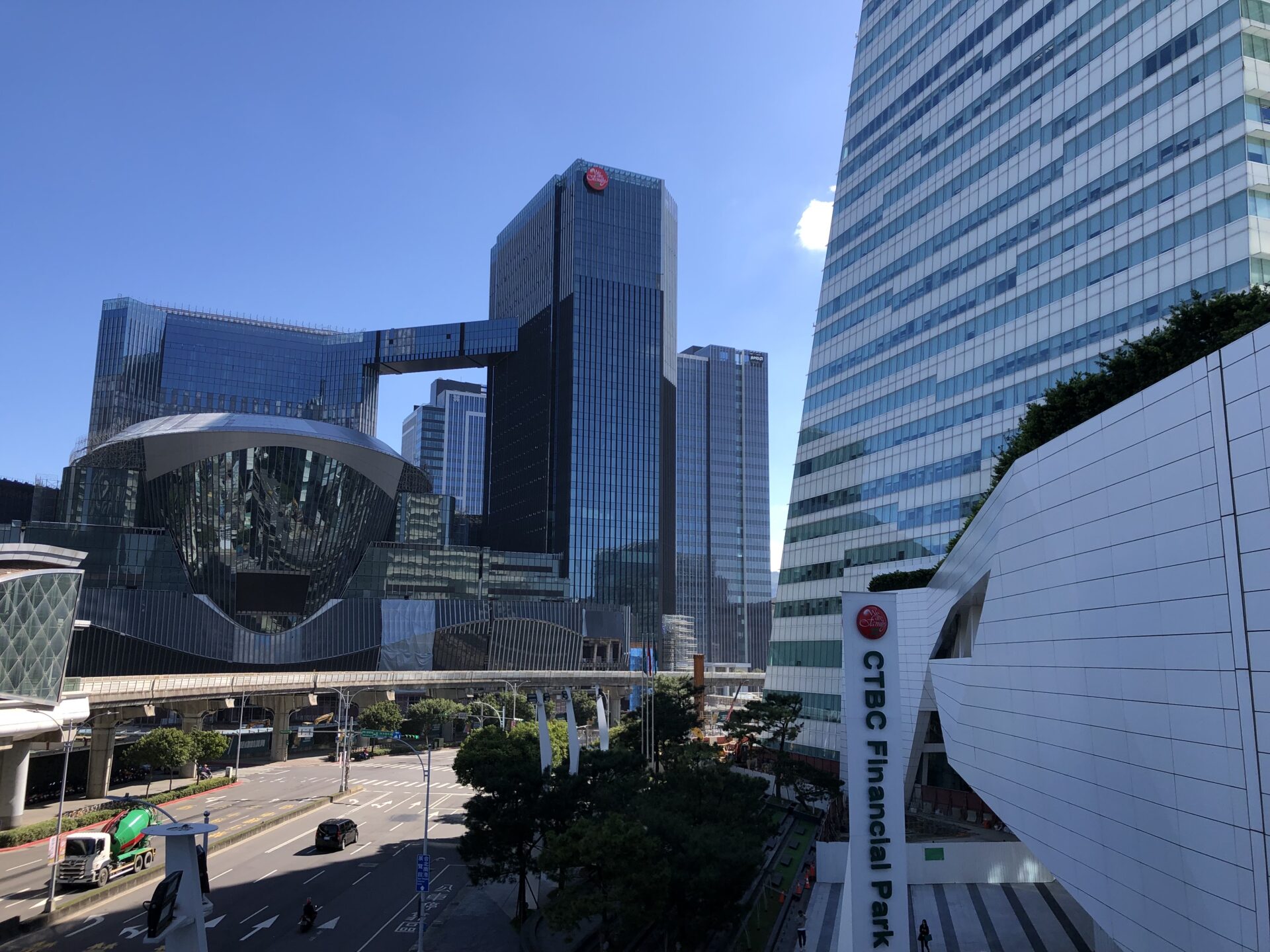 中年人「養兒防老」期待低！中信銀樂齡調查揭密　建議「活、留、存」理財