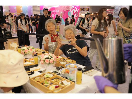 台灣美食展「屏東賀呷」完美落幕!四天展期吸引破萬人潮 屏東館大放異彩 展現在地食力與實在精神 台灣美食展「屏東賀呷」完美落幕!四天展期吸引破萬人潮 屏東館大放異彩 展現在地食力與實在精神