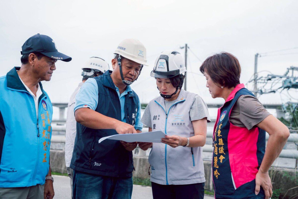 台東縣府持續關注南迴災情 饒慶鈴勘查道路與堤防受損 指示加速修復