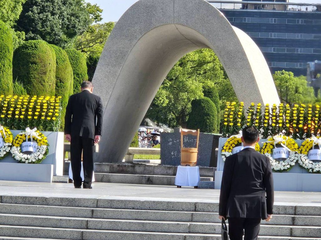 廣島原爆追思現場突爆衝突！中核派男子推警遭逮引發關注