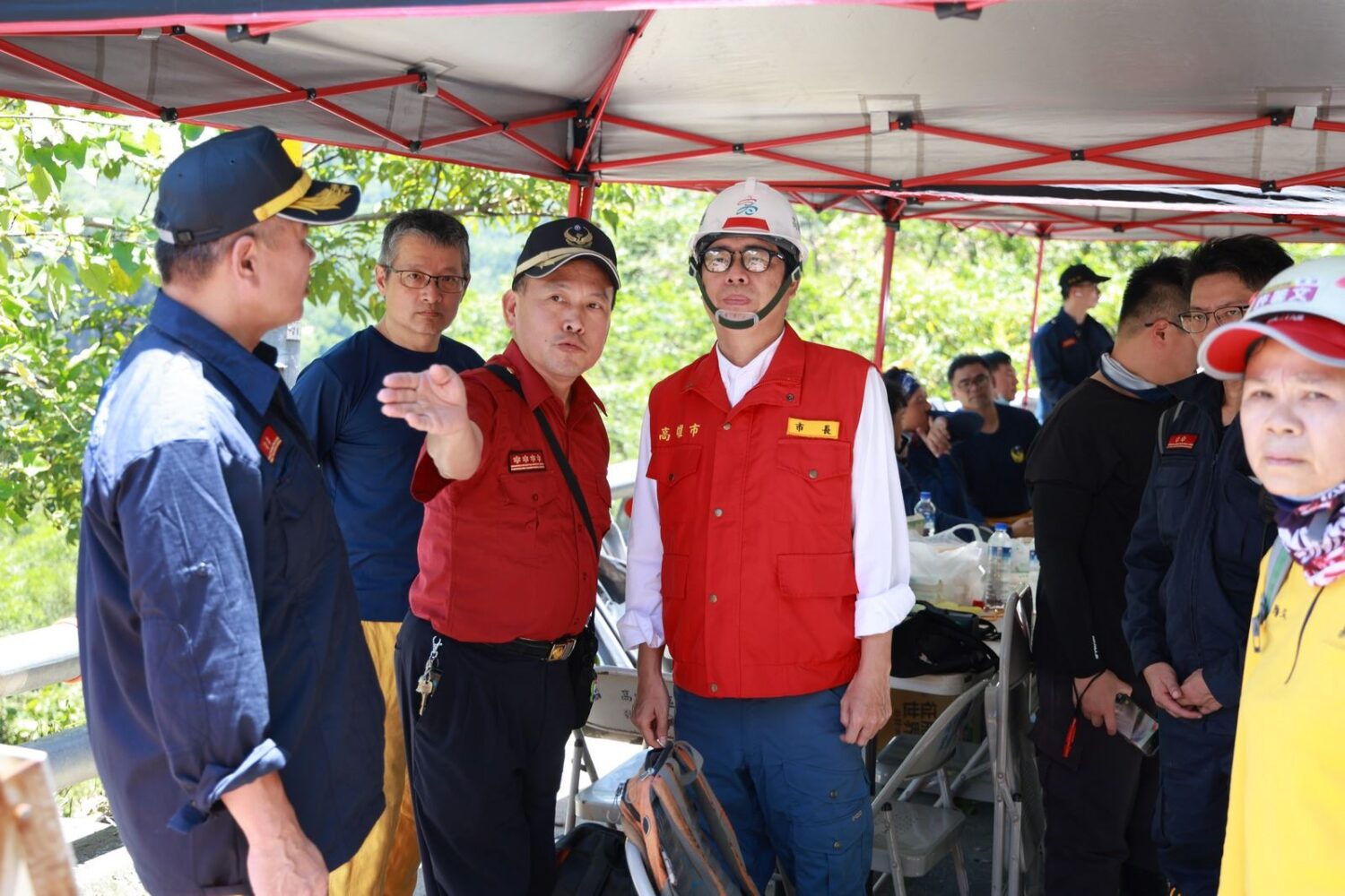 高市府啟動整隻豬配送計畫  陳其邁親赴桃源區關懷災後部落