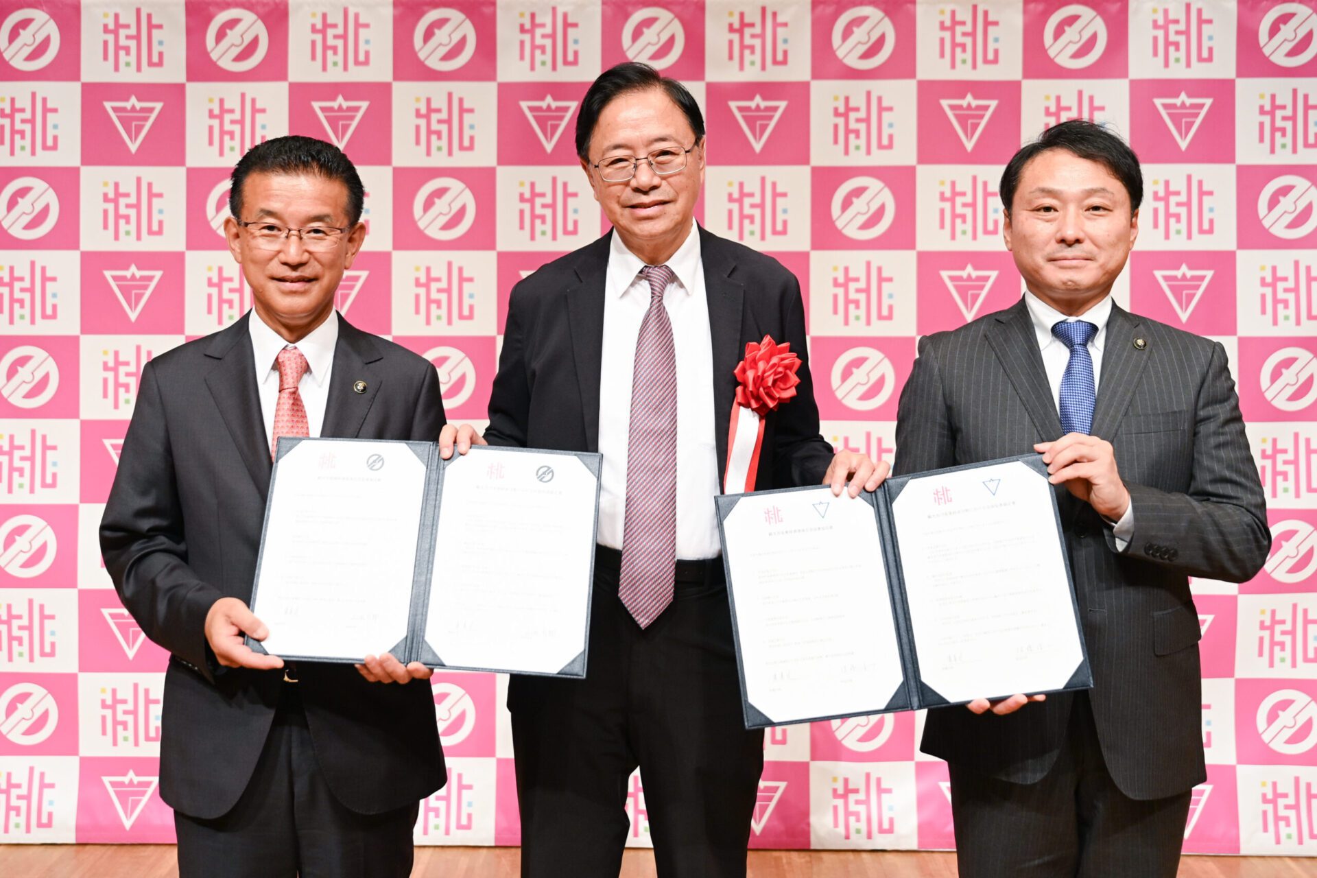 桃園與日本名取、岩沼市簽署MOU  促進觀光推廣與產業合作 桃園與日本名取、岩沼市簽署MOU  促進觀光推廣與產業合作