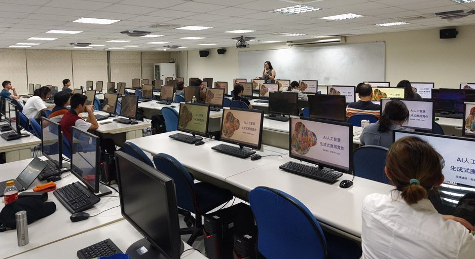 樹德科動遊系大攜手資策會「AI美術設計工作坊」初級認證通過率逾九成　