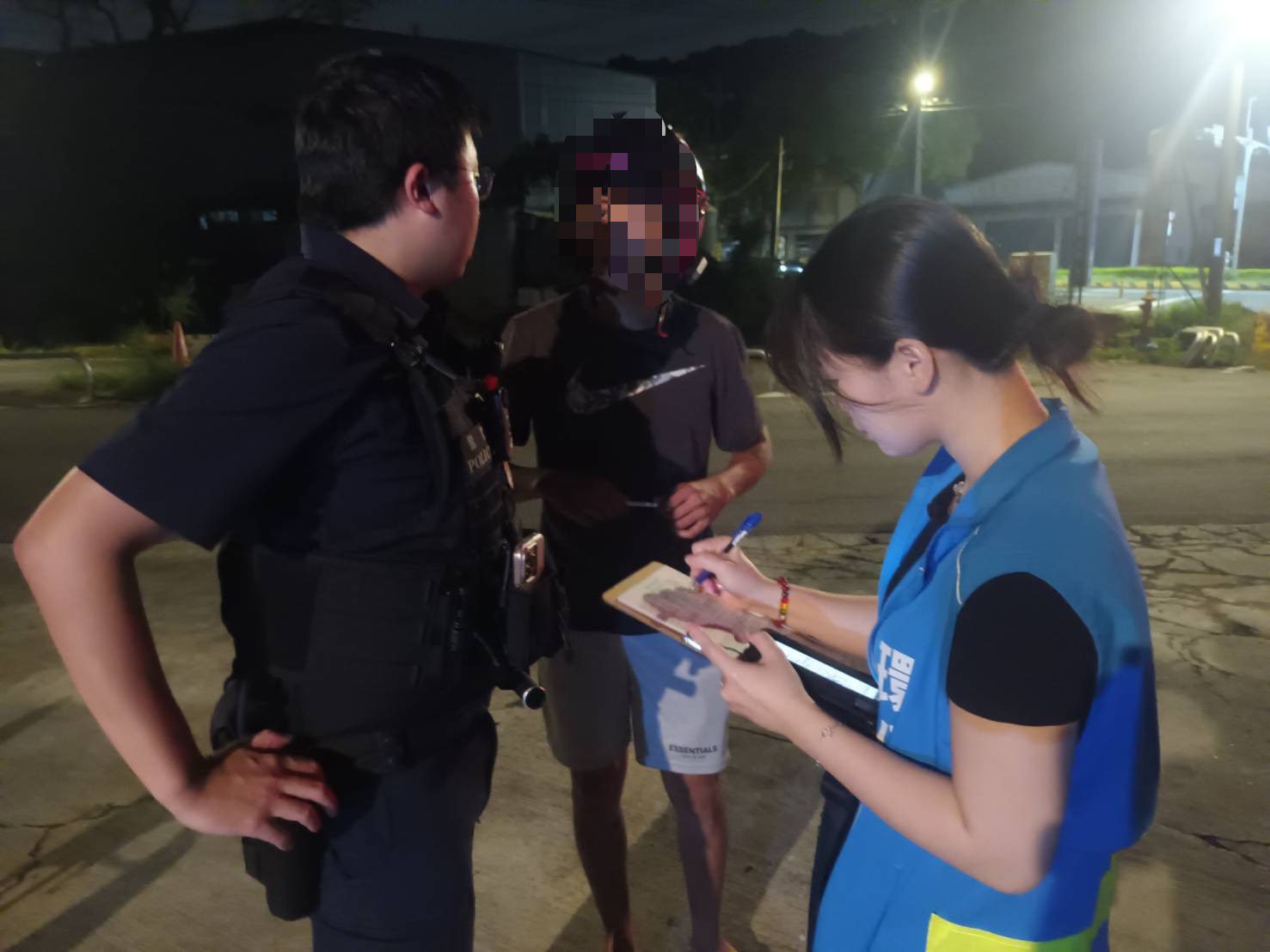 龜山警攜手環保局 針對噪音車熱點加強取締 龜山警攜手環保局 針對噪音車熱點加強取締