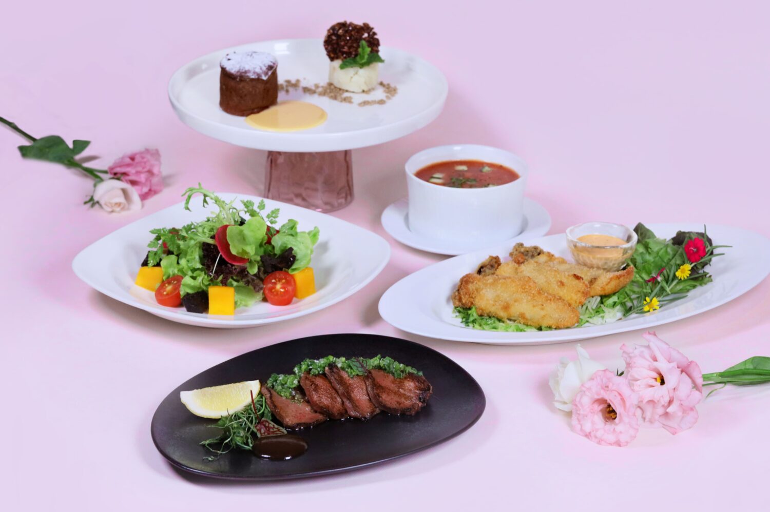 高雄萬豪酒店七夕饗宴登場 美享地餐廳與皇饕牛排館攜手獻愛 高雄萬豪酒店七夕饗宴登場 美享地餐廳與皇饕牛排館攜手獻愛