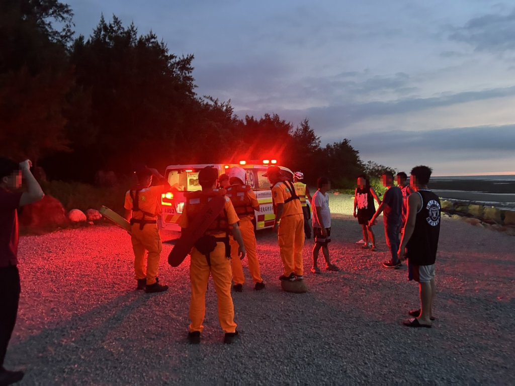 桃園2外籍移工漂流木公園溺水 民眾聽呼救聲急救命 桃園2外籍移工漂流木公園溺水 民眾聽呼救聲急救命