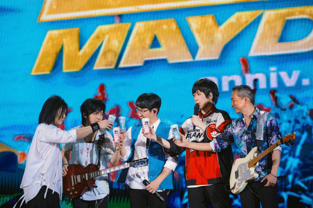 五月天石頭哽咽「若缺席請原諒」 阿信暖回:隨時等你 五月天石頭哽咽「若缺席請原諒」 阿信暖回:隨時等你