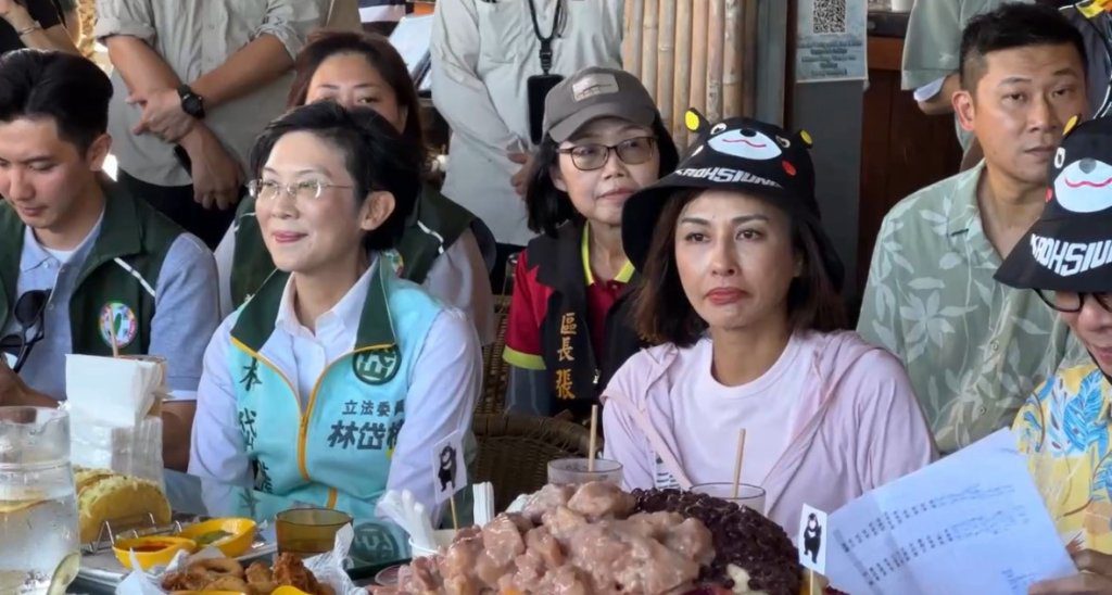 漏網/Chill不出來?邱議瑩同框林岱樺「互動僵」動作玄機曝 漏網/Chill不出來?邱議瑩同框林岱樺「互動僵」動作玄機曝