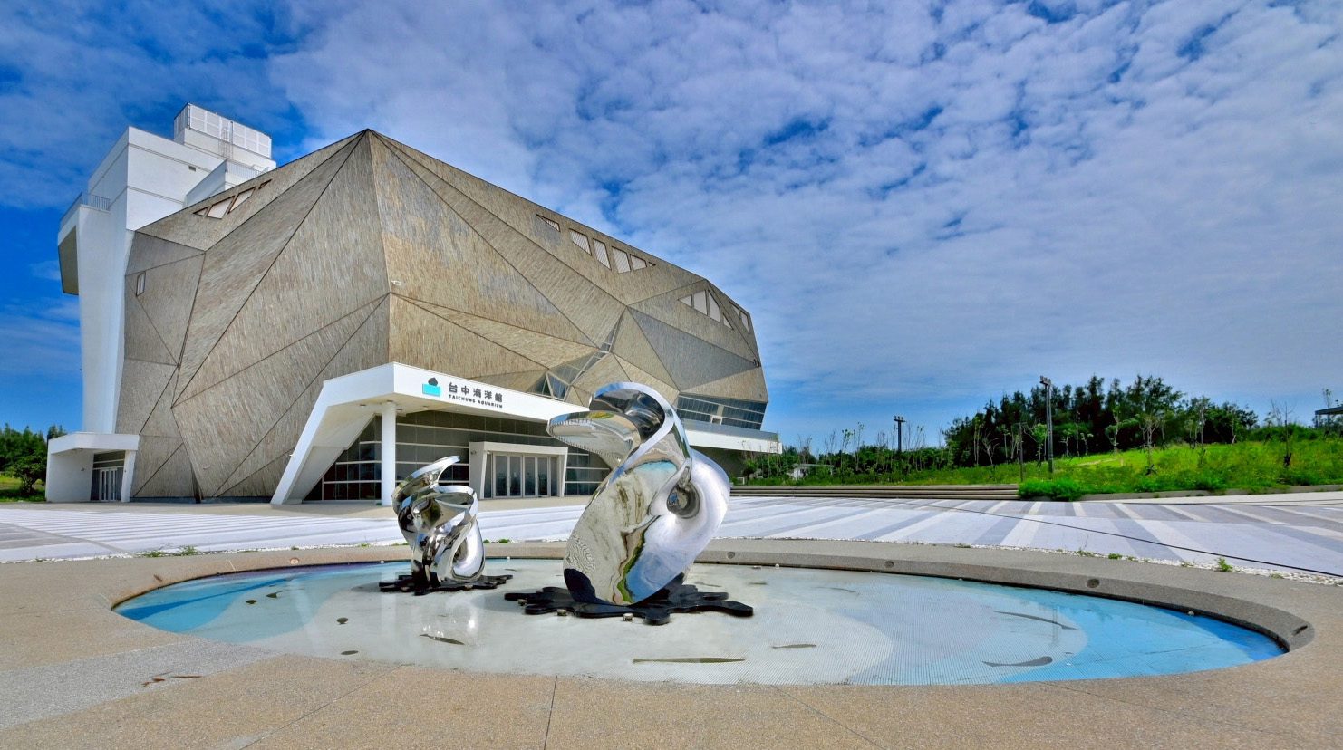 「藝」想海洋共譜海陸新章 台中海洋館公共藝術造景夯 「藝」想海洋共譜海陸新章 台中海洋館公共藝術造景夯