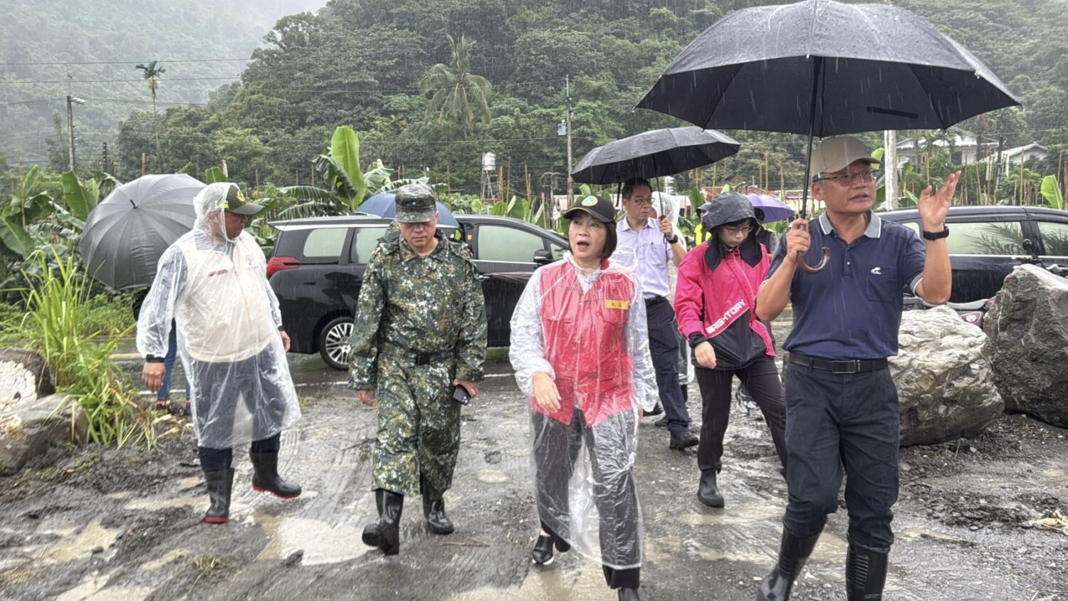 嚴防強降雨致災 屏縣府全力清淤排水、嚴陣以待 嚴防強降雨致災 屏縣府全力清淤排水、嚴陣以待