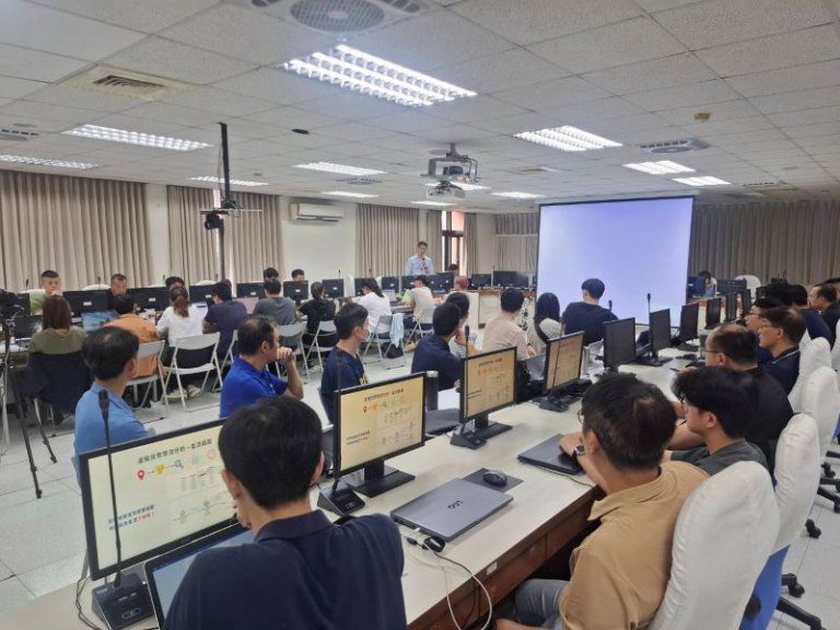 增進偵查量能 竹縣警邀專家講授加密貨幣反詐騙課程 增進偵查量能 竹縣警邀專家講授加密貨幣反詐騙課程