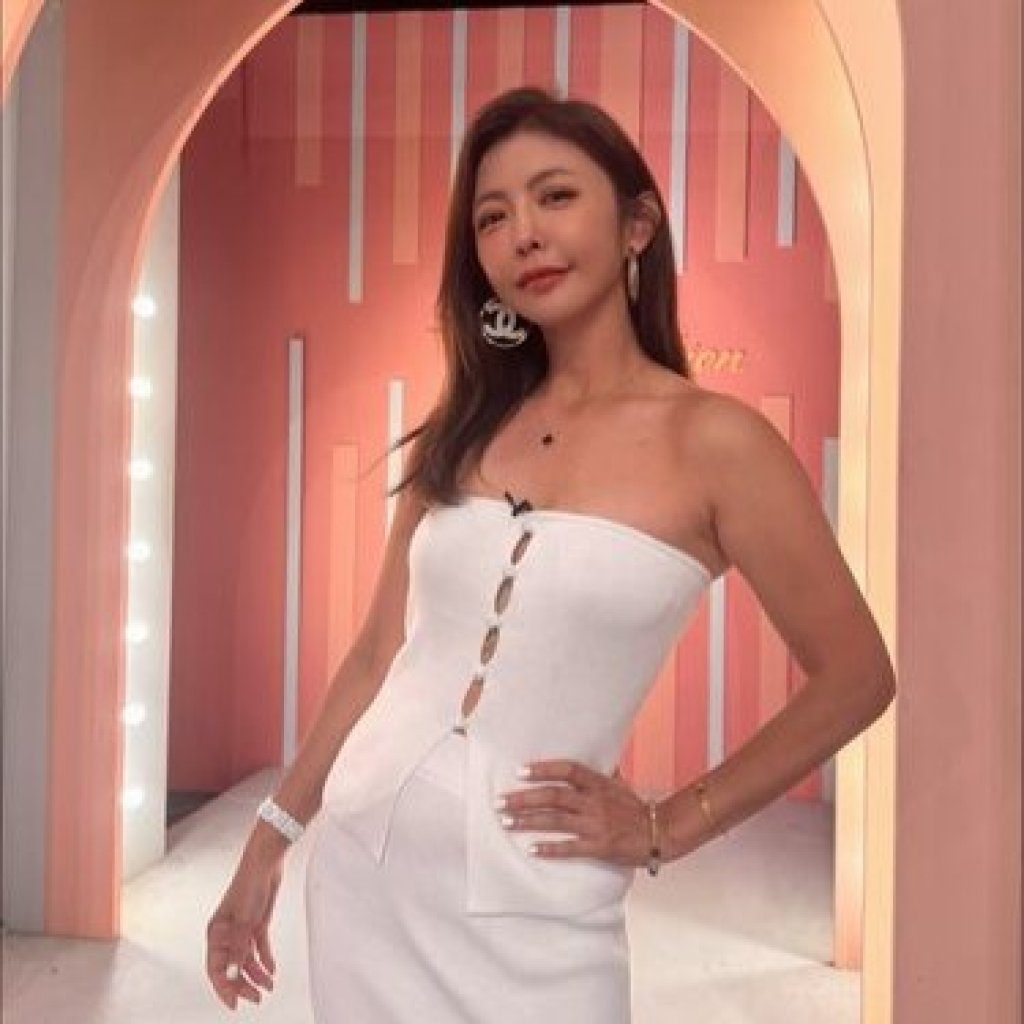 芳瑜裸照外流!詐騙集團冒名閨蜜行騙 傳照後才驚覺 芳瑜裸照外流!詐騙集團冒名閨蜜行騙 傳照後才驚覺