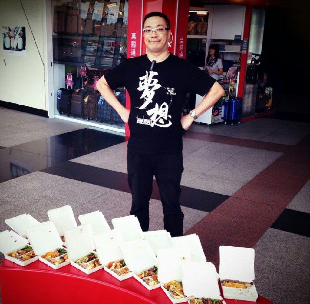 朱學恒強吻鍾沛君 二審判賠35萬元確定 朱學恒強吻鍾沛君 二審判賠35萬元確定