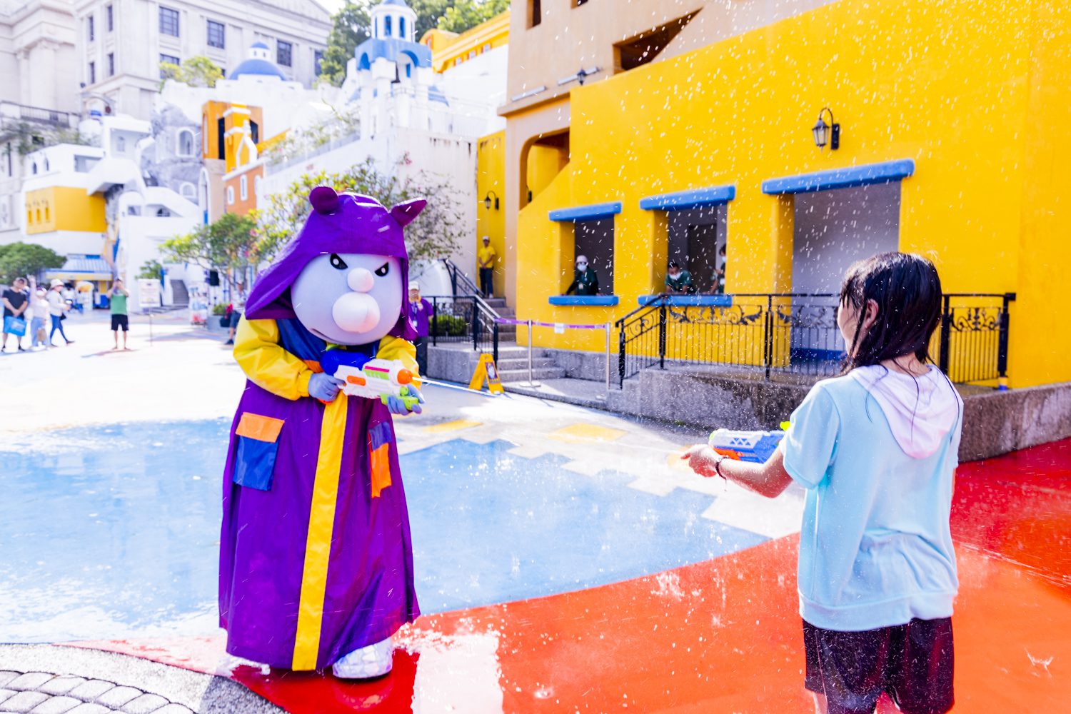 義大遊樂世界「水戰遊行」盛大開打至9/1 錯過再等一年