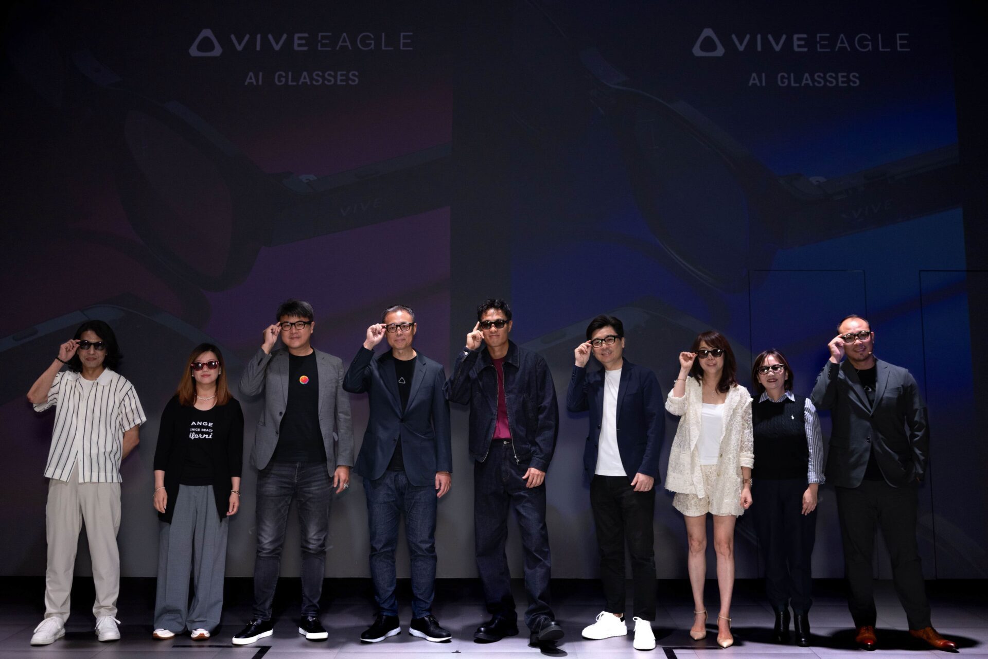 台灣大電信獨賣HTC VIVE Eagle AI眼鏡!月租1399元 0元入手 台灣大電信獨賣HTC VIVE Eagle AI眼鏡!月租1399元 0元入手