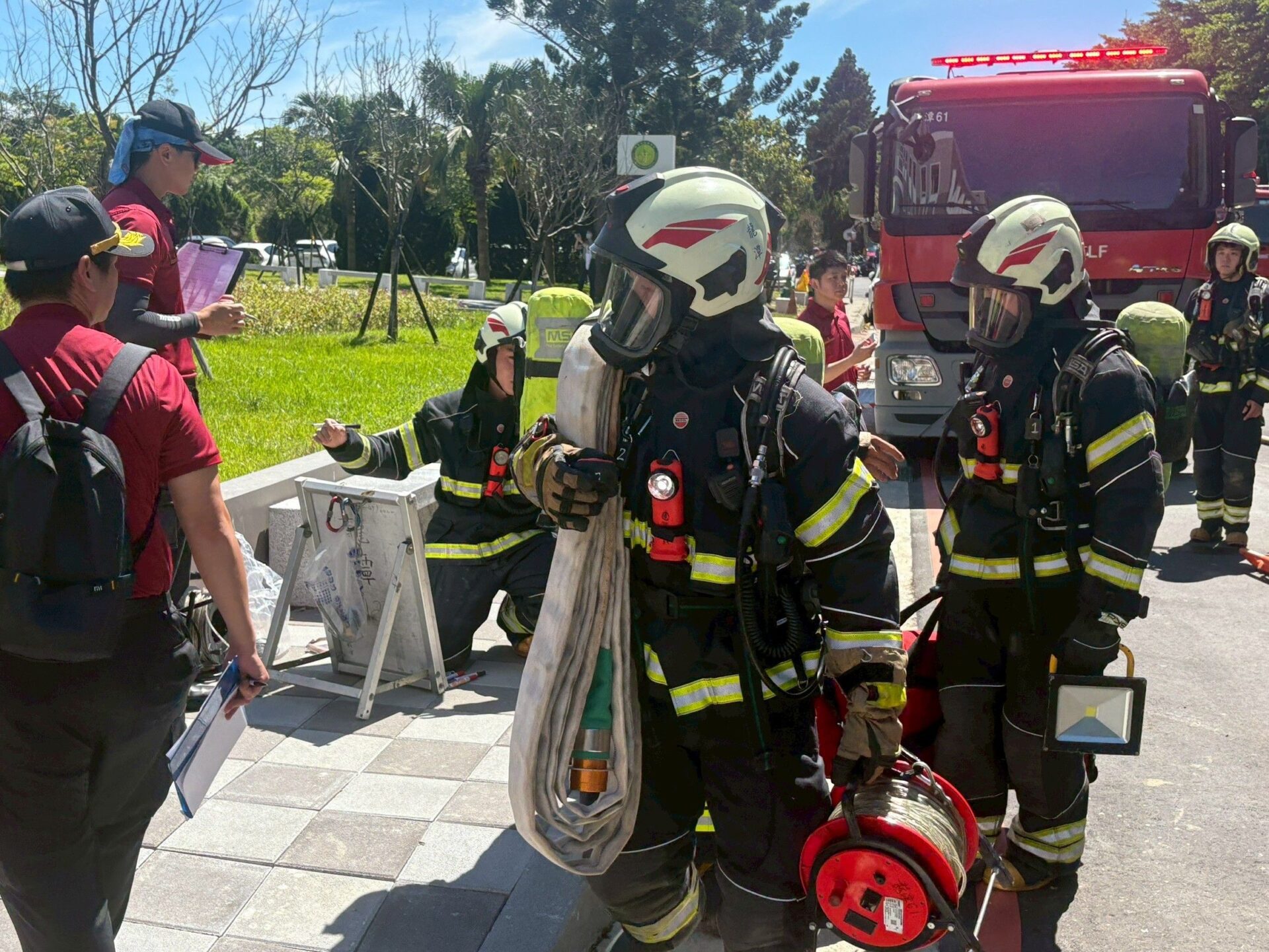 桃消龍潭分隊前進國軍桃園總醫院 火警演練逼真登場