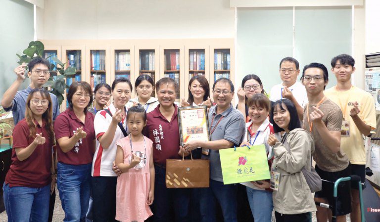 萬巒鄉推動共生社區 美和科大關注地方發展 展現產業與照顧雙軌成果 萬巒鄉推動共生社區 美和科大關注地方發展 展現產業與照顧雙軌成果