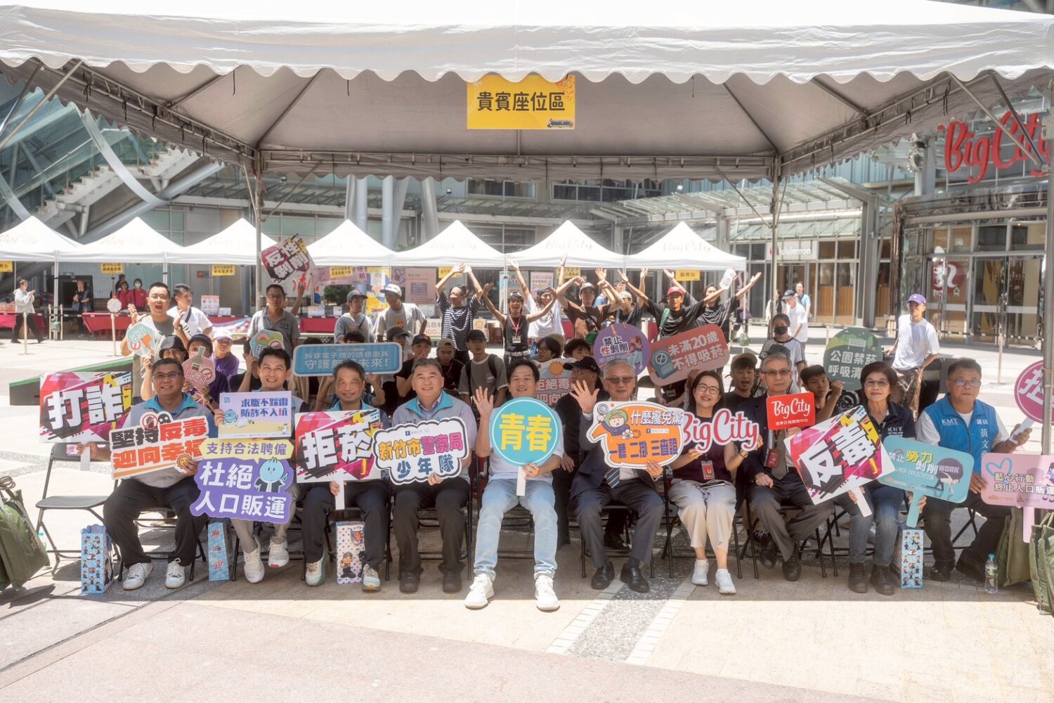 竹市滑板體驗營登場！　鼓勵青年「滑向青春」 開啟健康活力新篇章