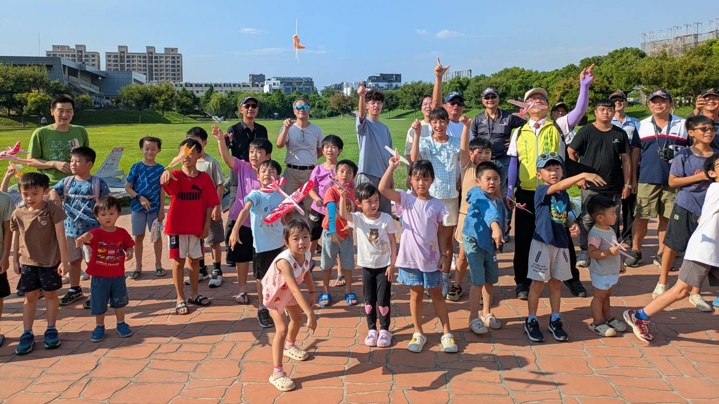 飛航教育親子學堂樂無窮