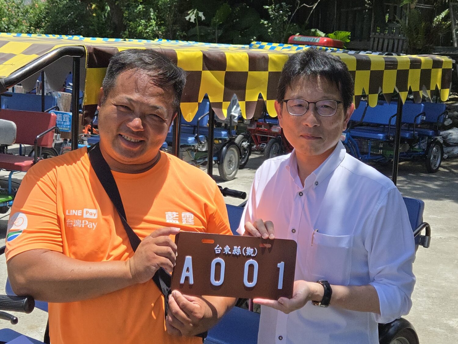 臺東營業慢車驗車掛牌上路 共創旅遊、業者、遊客三贏