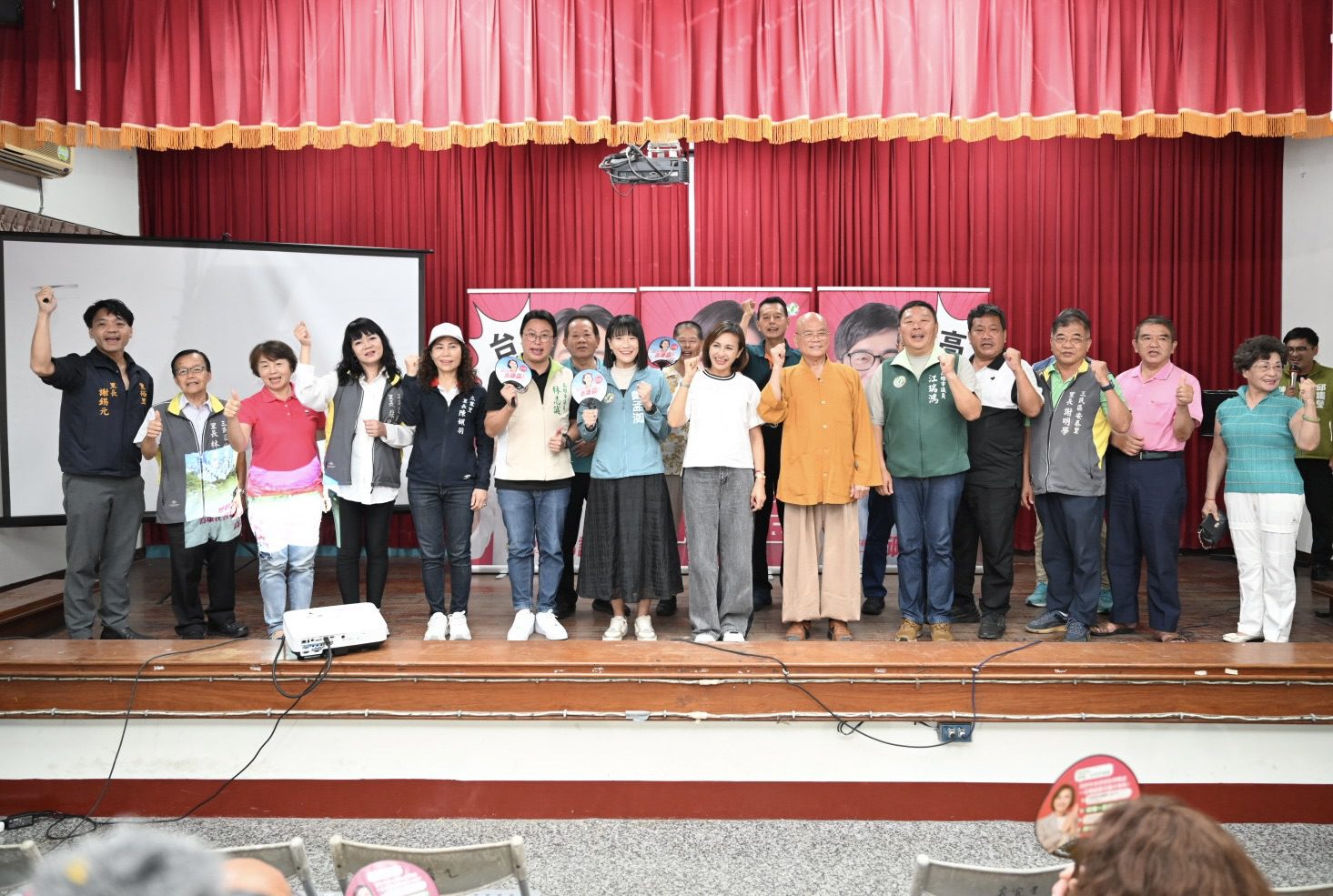 邱議瑩鳥松、三民座談人氣旺  打造捷運黃線為高雄黃金發展軸線