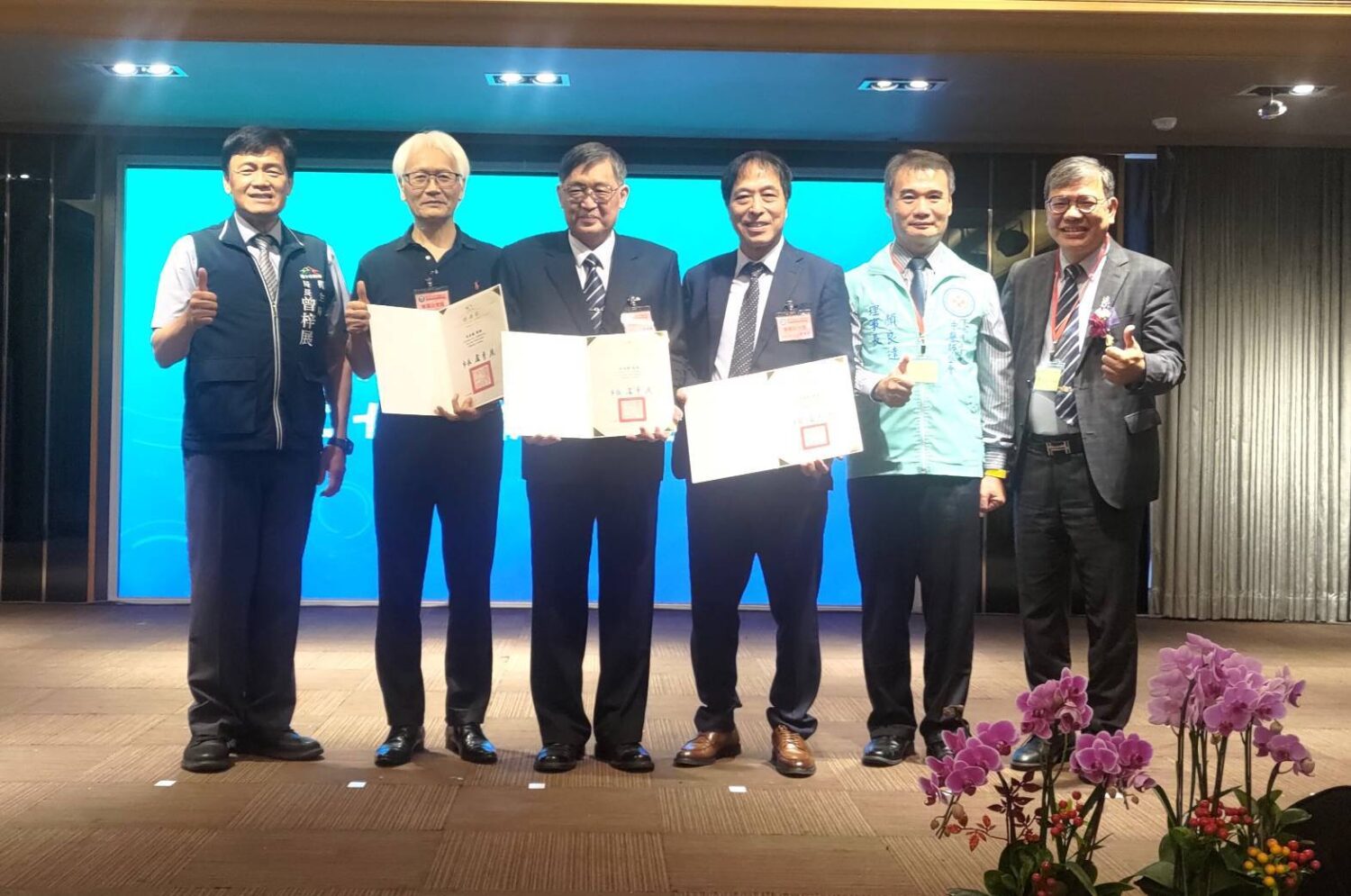 中市府表揚資深中醫師長期奉獻 感謝傳承中華醫道精神