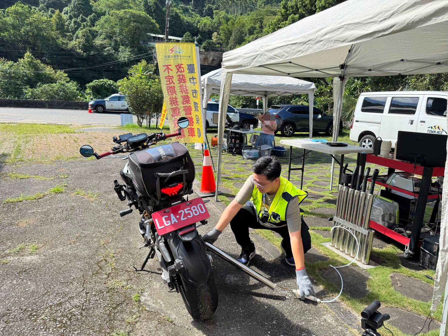 不畏酷暑高溫  東勢警強力取締噪音車擾民及酒後駕車