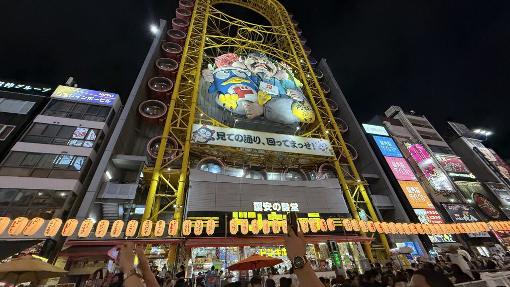 大阪道頓堀驚傳火警！一蘭拉麵陷火海 消防急射水