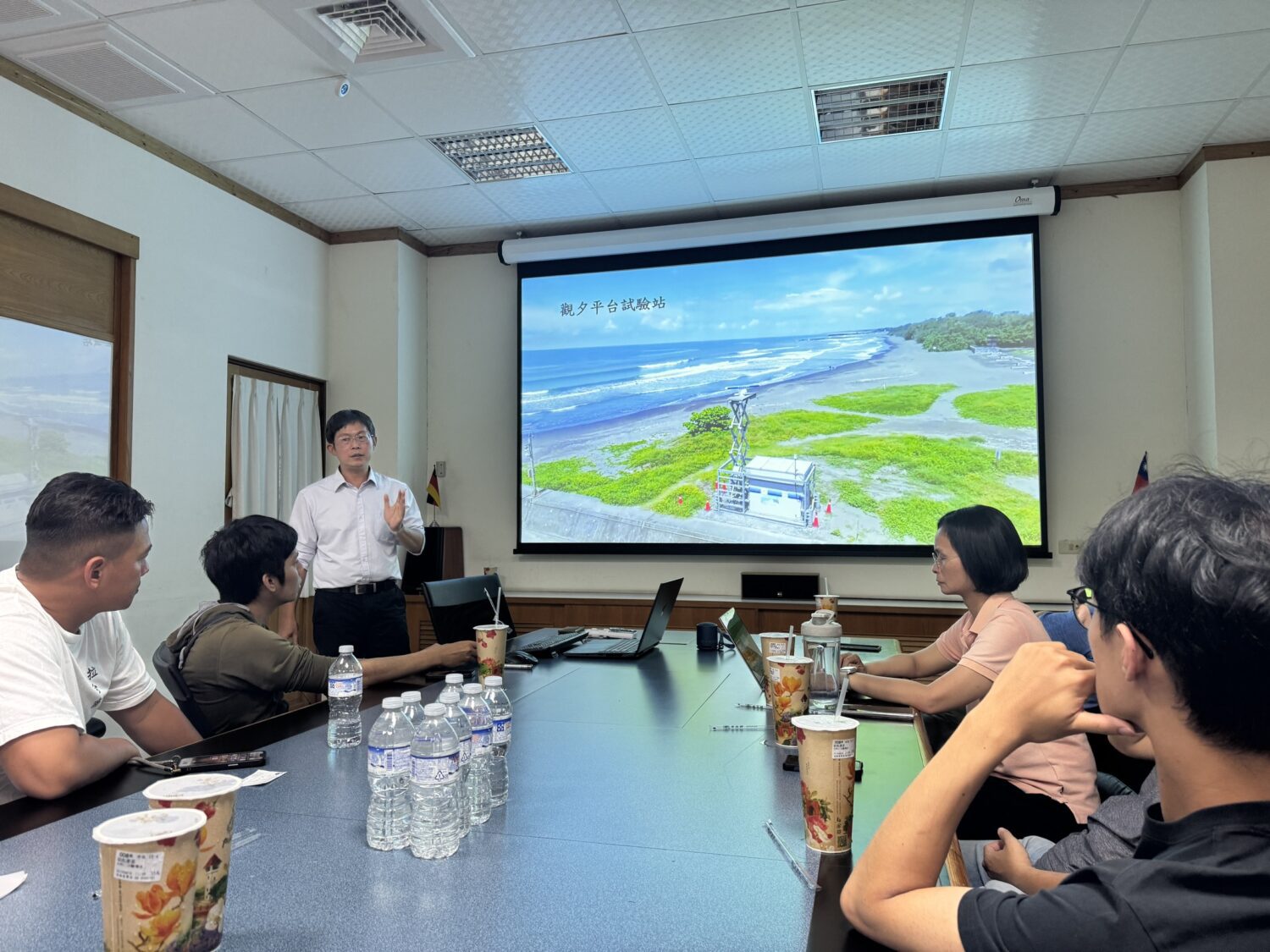 國海院攜手成大推離岸流AI監測 打造海灘安全新里程 國海院攜手成大推離岸流AI監測 打造海灘安全新里程