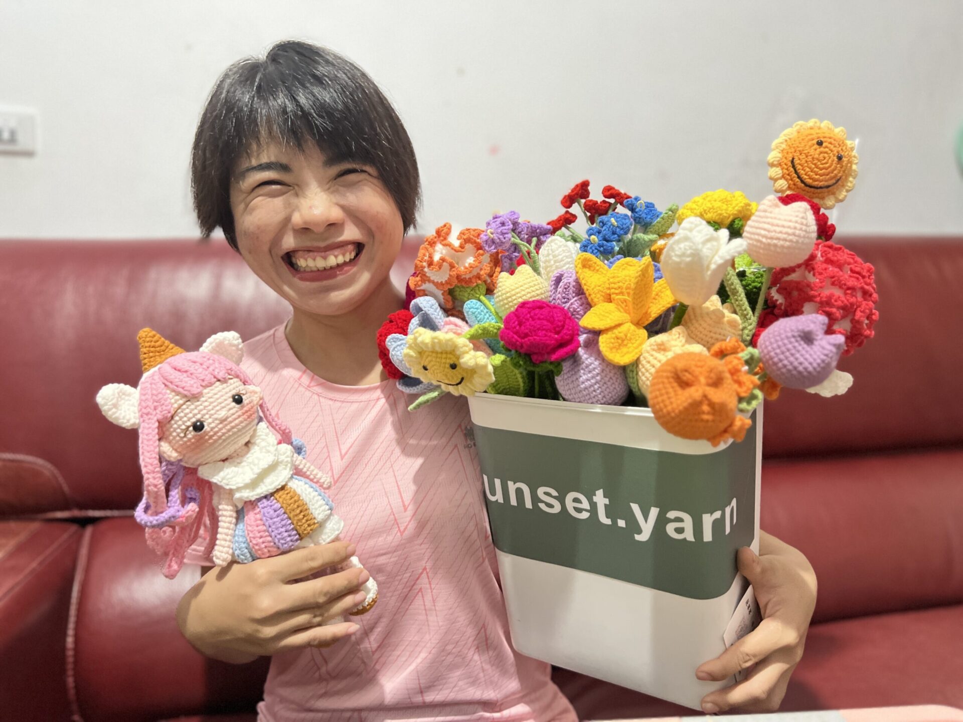 新住民在台灣|阮芊芊:白天在工廠、下班衝火鍋店,在夾縫裡用「編織」療癒人生 新住民在台灣|阮芊芊:白天在工廠、下班衝火鍋店,在夾縫裡用「編織」療癒人生