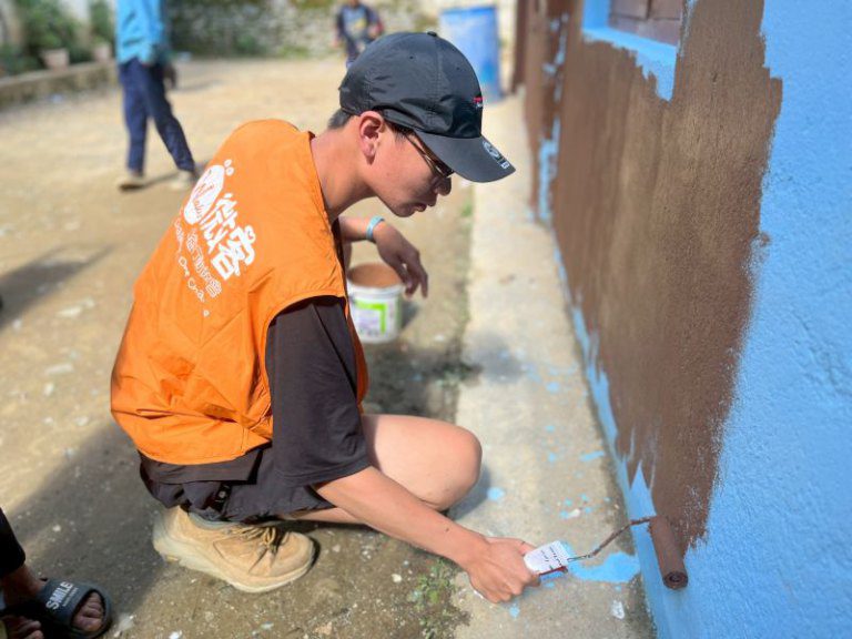 中華大學志工再訪尼泊爾　孩子笑容是最美畫像