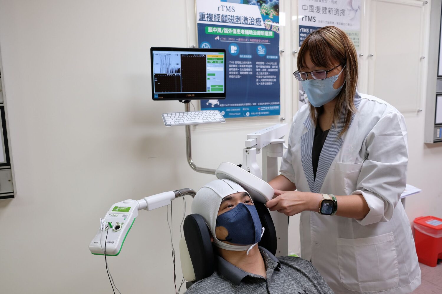 屏基新療法幫助中風患者重拾語言與行動力 20分鐘喚醒病人沉睡大腦! 屏基新療法幫助中風患者重拾語言與行動力 20分鐘喚醒病人沉睡大腦!