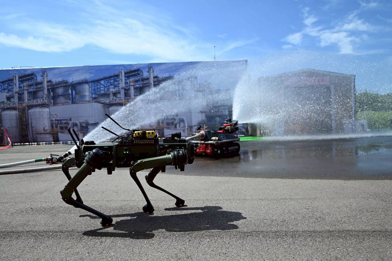 桃園舉辦全國毒化災害實兵演練「新利器」首亮相展現科技防災實力